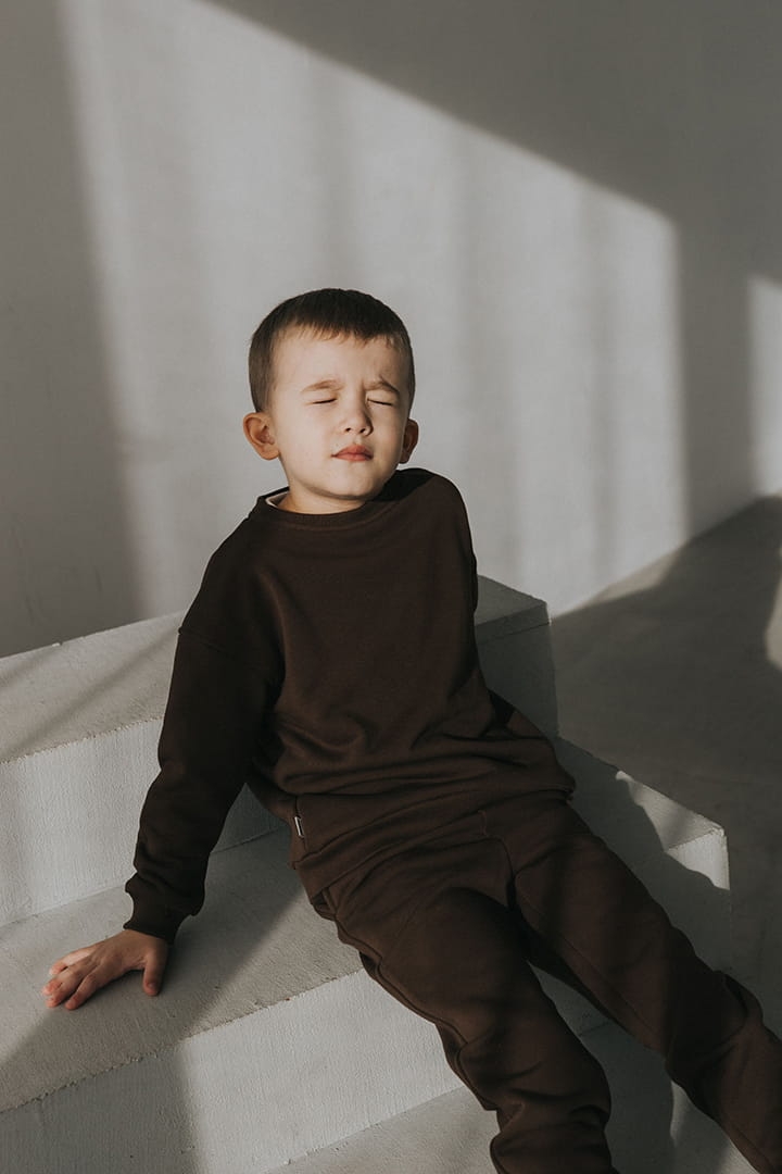 Bluza oversize dziecięca czekoladowa basic Nooply